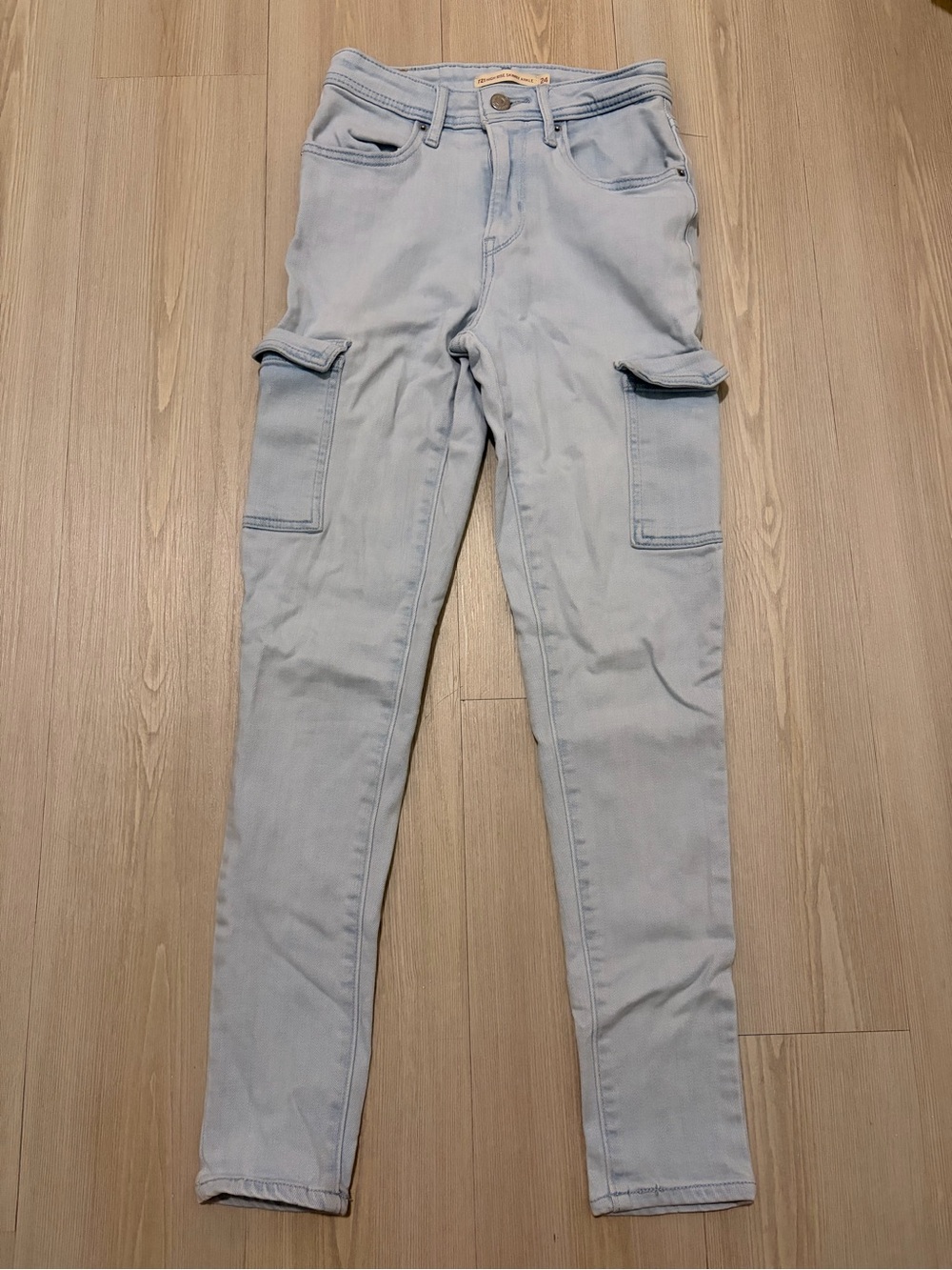 Levi's Light Blue Women's Skinny Cargo Jeans